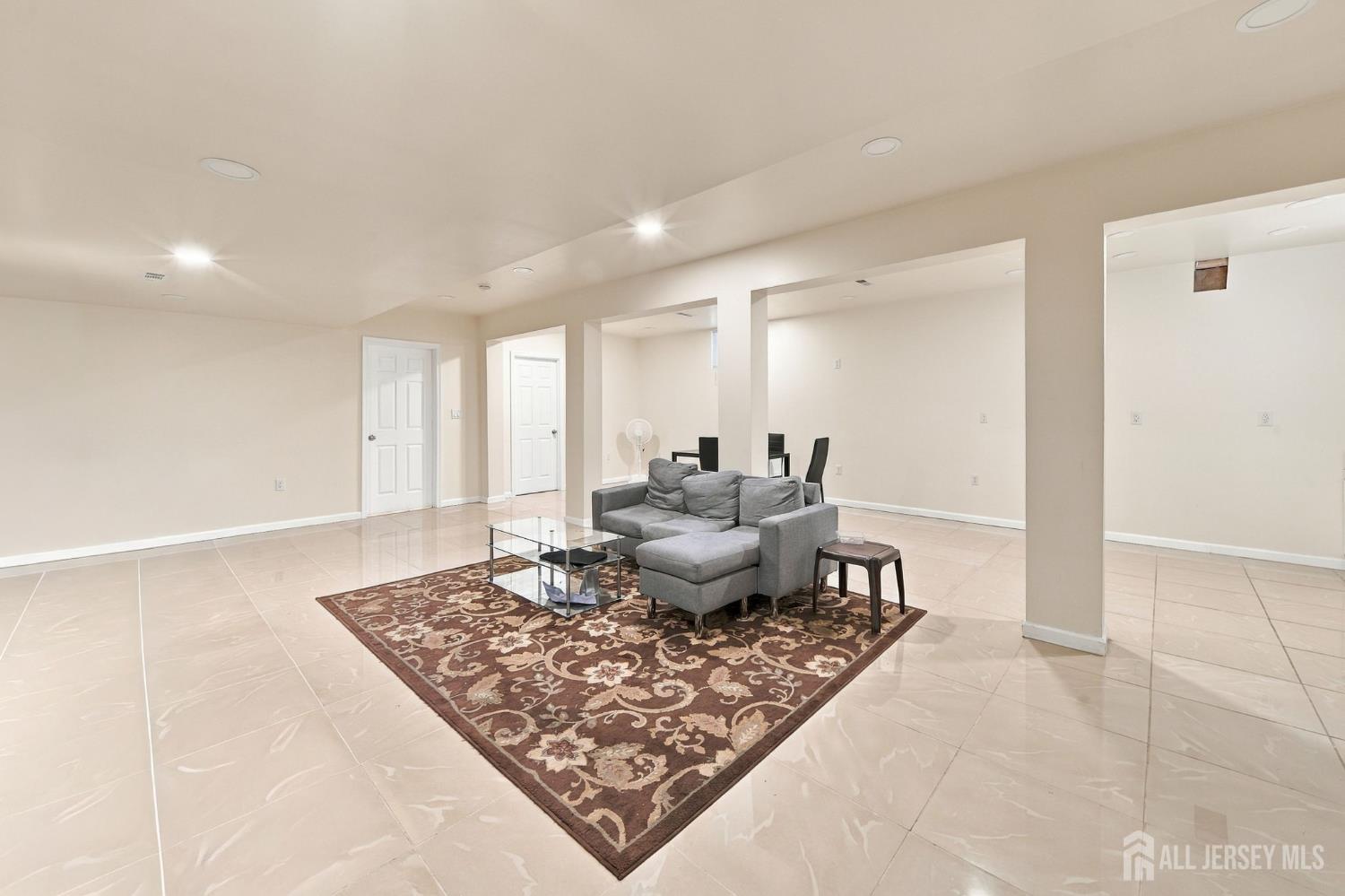 36 fiume Street, Iselin, NJ, 08830 image 31