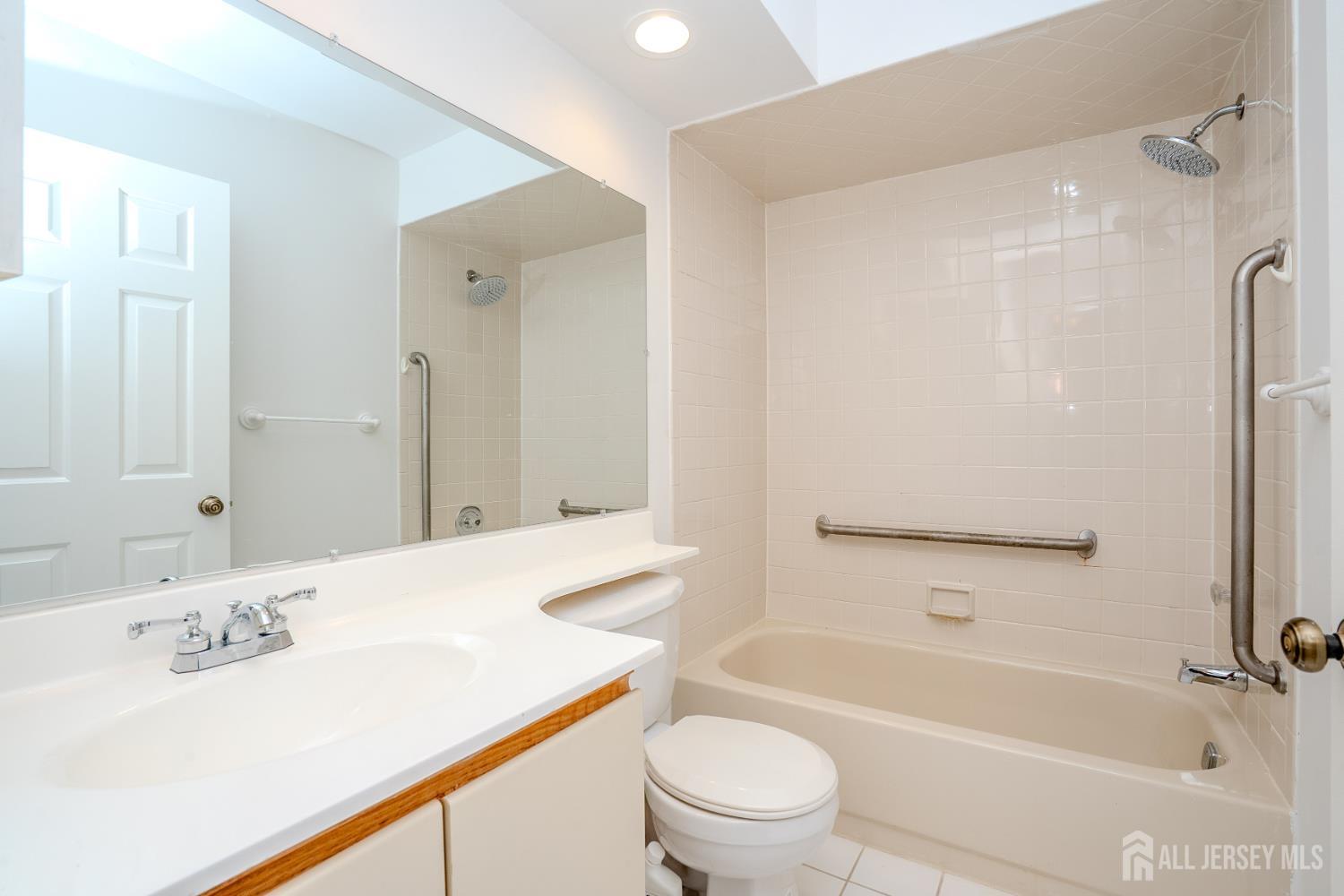 250 Crosspointe Drive, East Brunswick, NJ, 08816 image 30